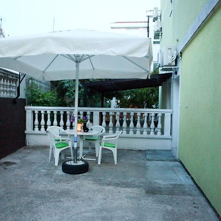 Apartmani Andrej Vodice Bagian luar foto