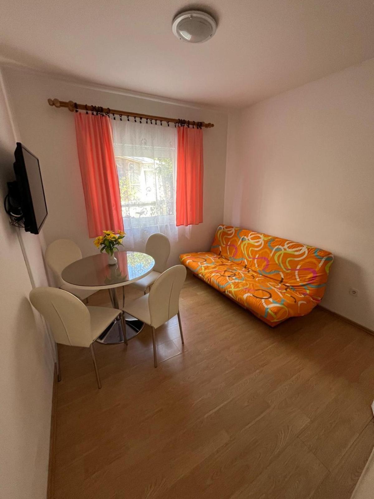 Apartmani Andrej Vodice Bagian luar foto